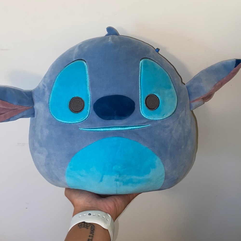 Stitch Disney 11” squishmallow